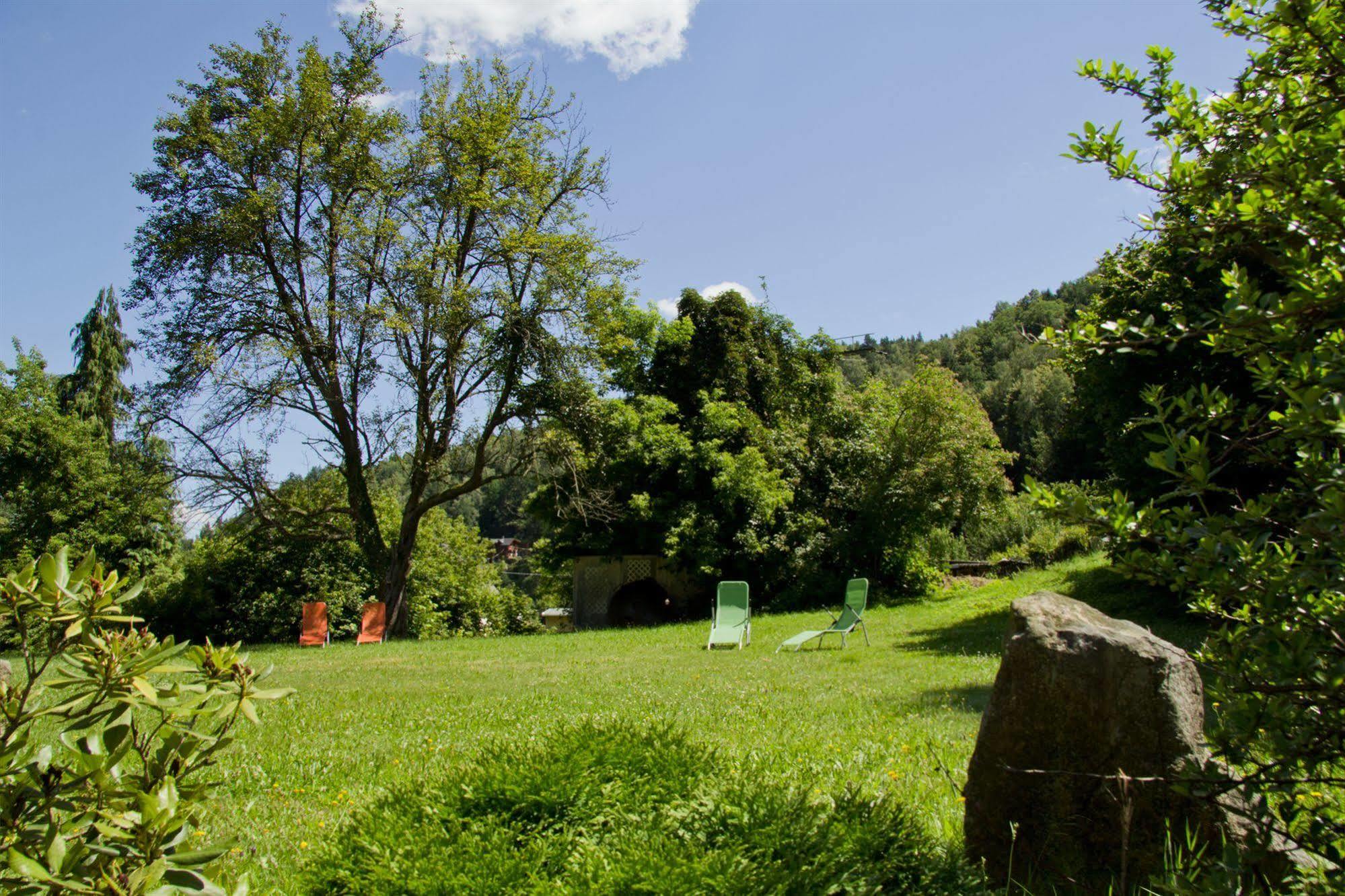 Hotel Garni Grundmuehle Бад Шандау Екстериор снимка